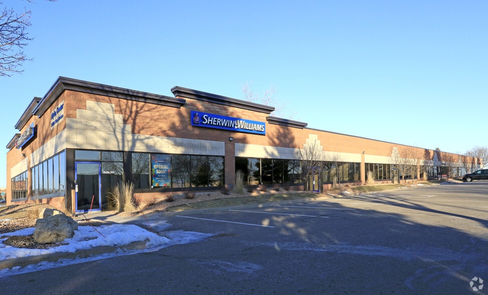 15800 N 32nd Ave, Plymouth, MN for lease - Primary Photo - Image 1 of 2