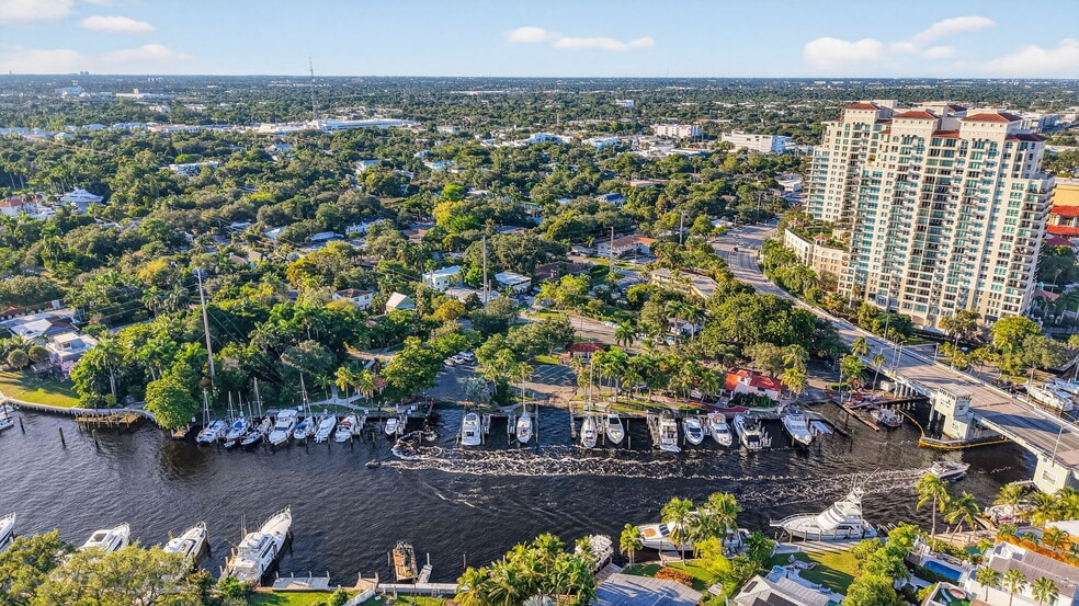 1004 W Las Olas Blvd, Fort Lauderdale, FL for sale - Building Photo - Image 3 of 18