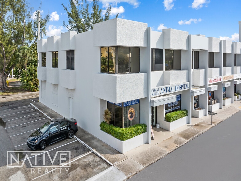 2801-2809 E Commercial Blvd, Fort Lauderdale, FL for lease - Building Photo - Image 2 of 24