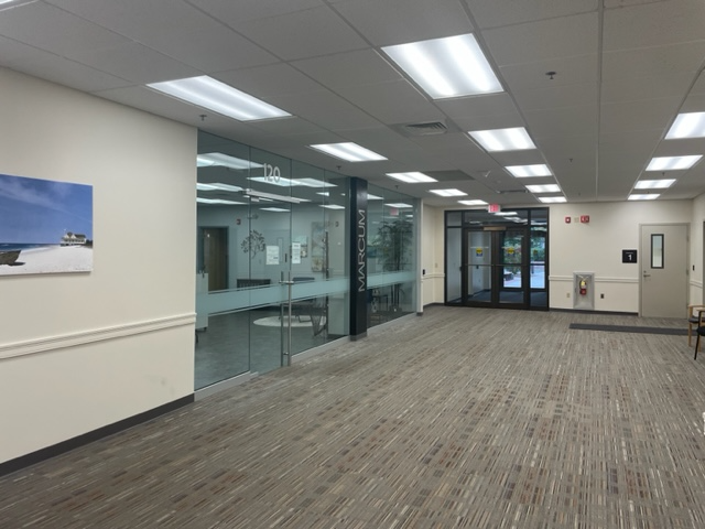 101 Munson St, Greenfield, MA for lease - Lobby - Image 3 of 25