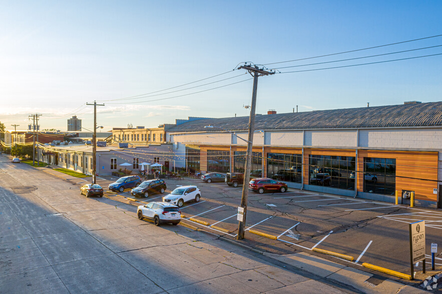 635 9th St, Minneapolis, MN for lease - Building Photo - Image 1 of 12