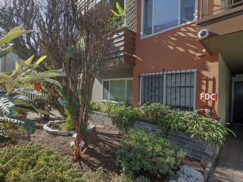 267 Lester Ave, Oakland, CA for sale - Building Photo - Image 3 of 52