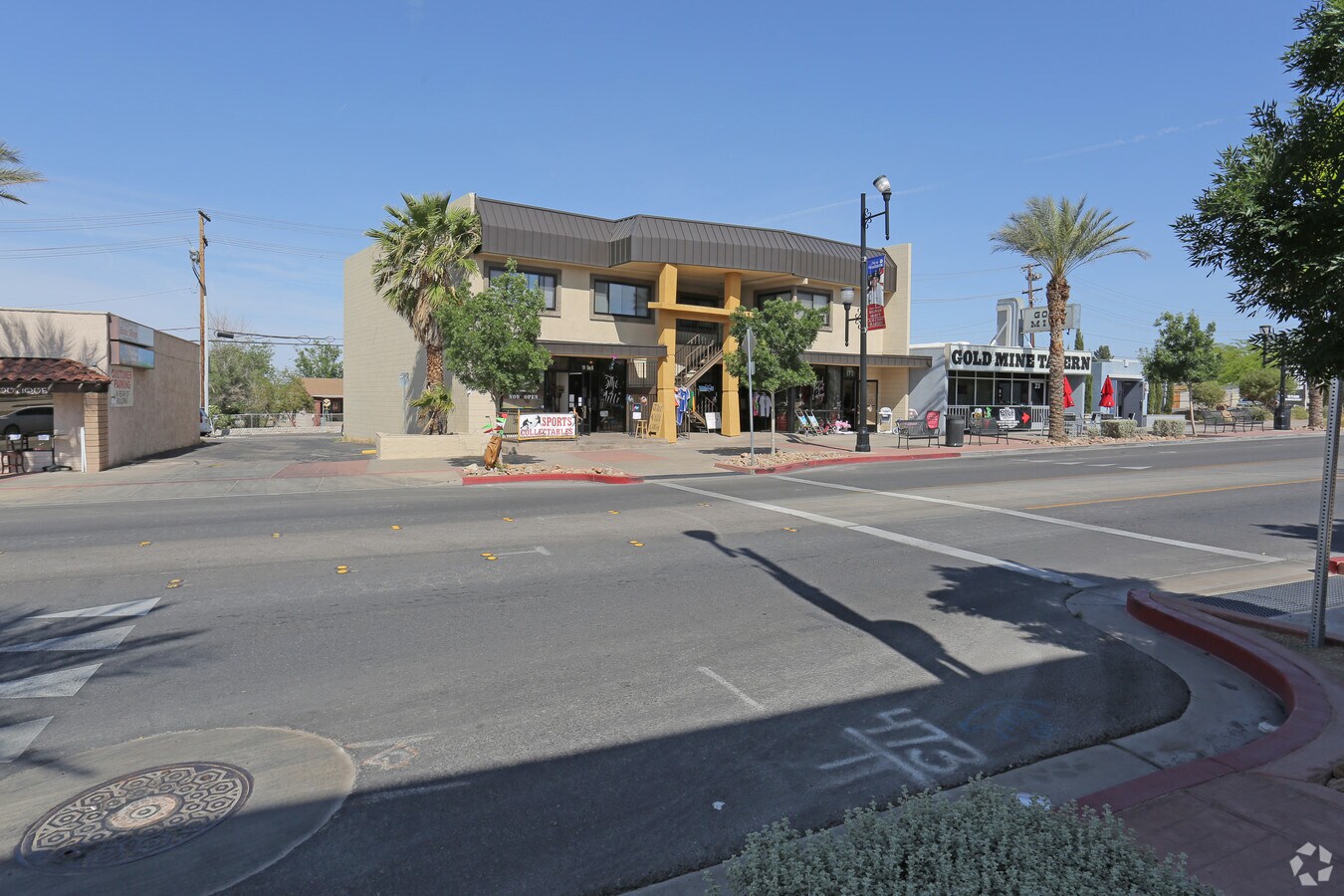 19 S Water St, Henderson, NV 89015