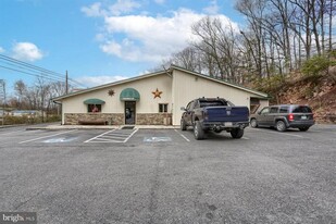 5085 Spring Rd, Shermans Dale PA - Parking Garage