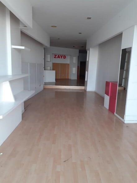 Retail in Salamanca for sale - Building Photo - Image 1 of 3