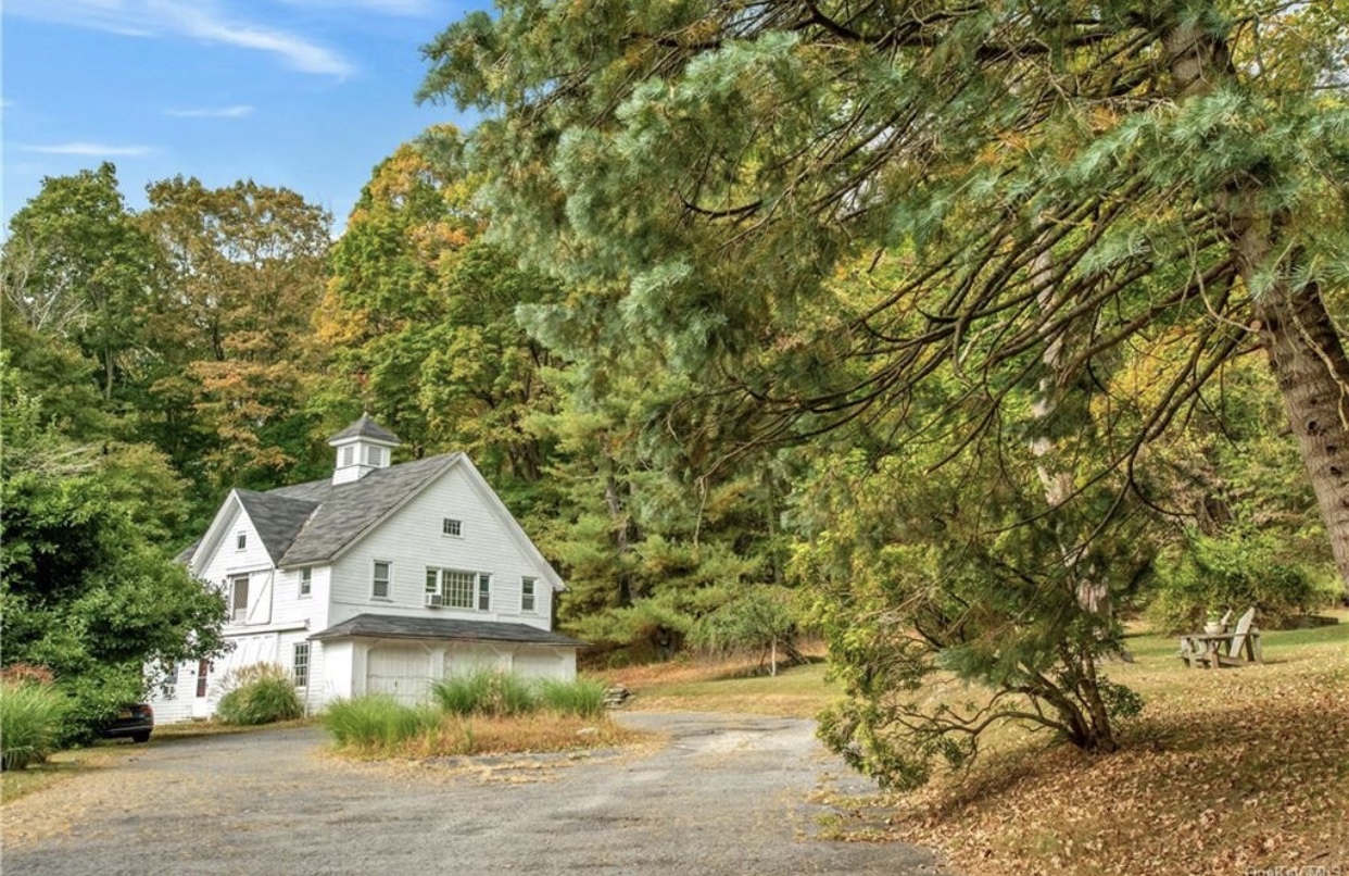 116 Titicus Rd, North Salem, NY for sale Primary Photo- Image 1 of 1