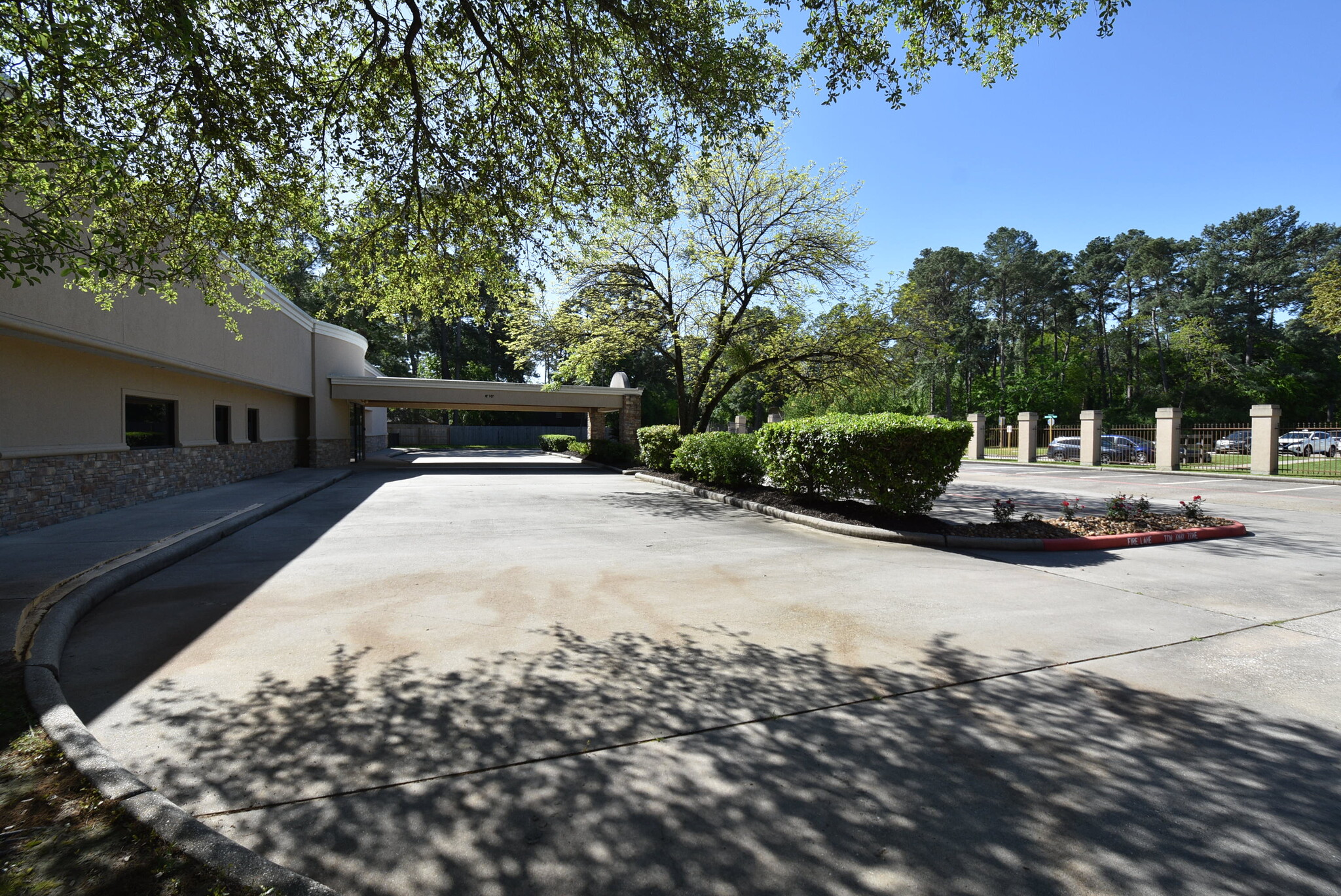 17810 Spring Creek Forest Dr, Spring, TX for lease Building Photo- Image 1 of 31