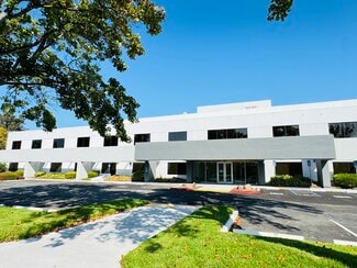 More details for 350 Oakmead Pky, Sunnyvale, CA - Office, Flex for Lease
