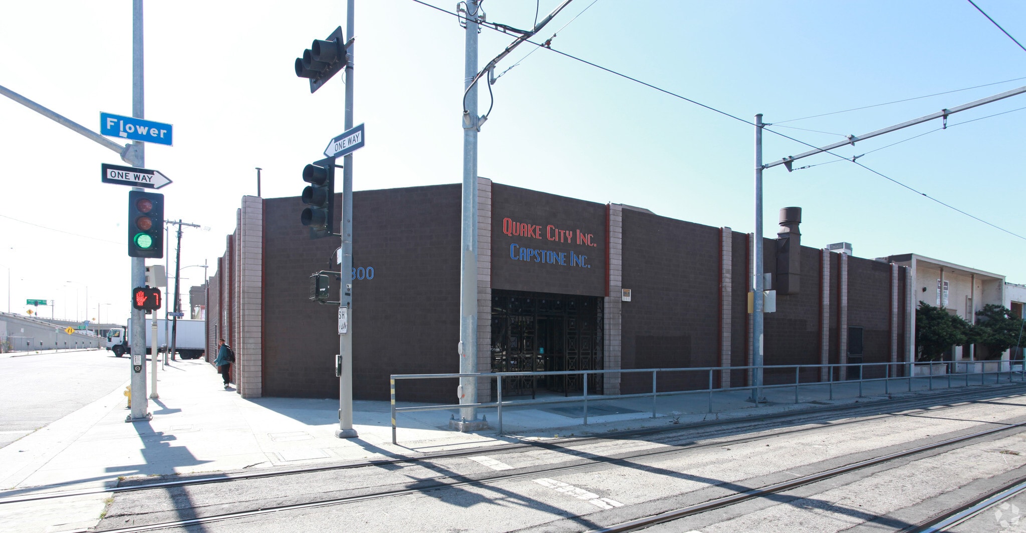 1800 S Flower St, Los Angeles, CA for lease Primary Photo- Image 1 of 6
