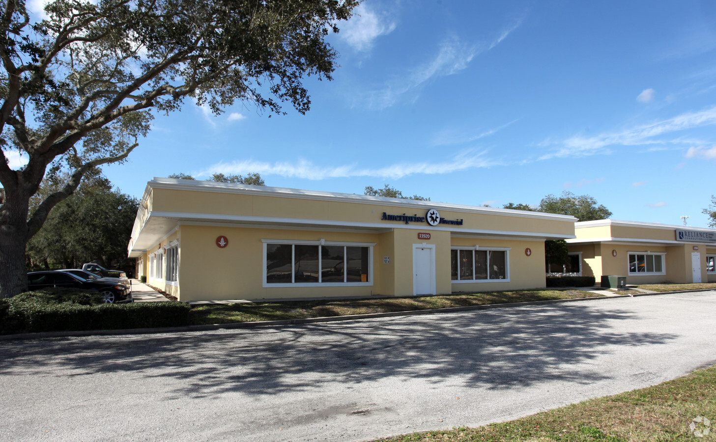 13920 N Dale Mabry, Tampa, FL 33618 | LoopNet