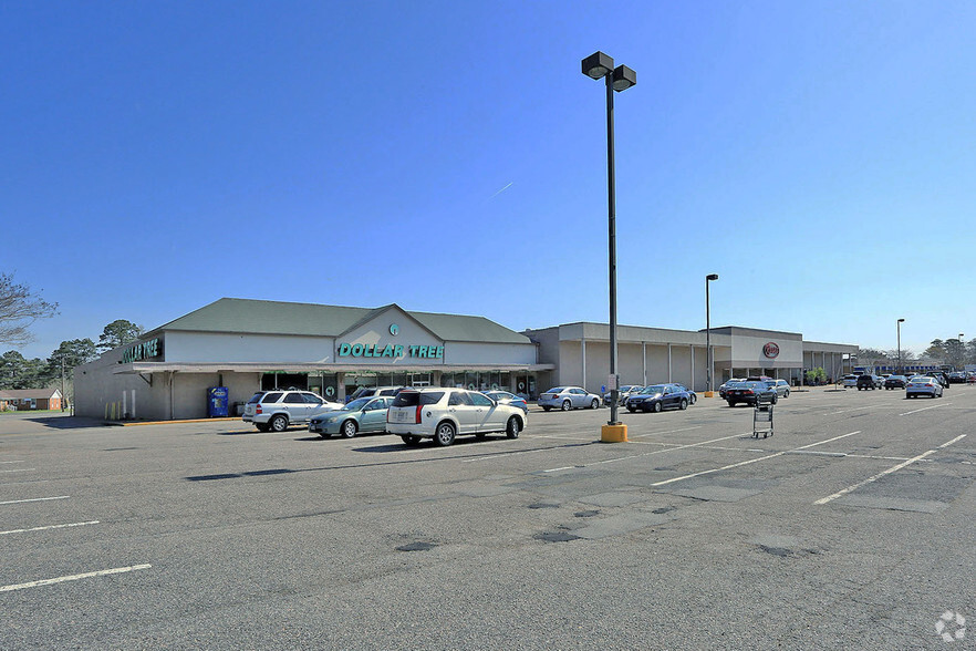 3116-3148 Western Branch Blvd, Chesapeake, VA for lease - Building Photo - Image 1 of 3