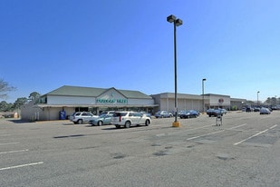 Poplar Hill Plaza - Bar