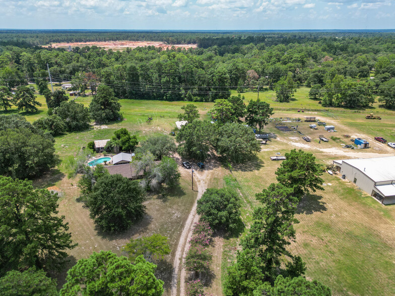 19493 Keenan Cut Off Rd, Montgomery, TX for sale - Building Photo - Image 3 of 44