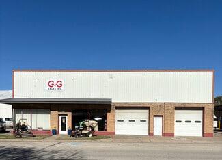 More details for 210 W Cole St, Moundridge, KS - Retail for Sale