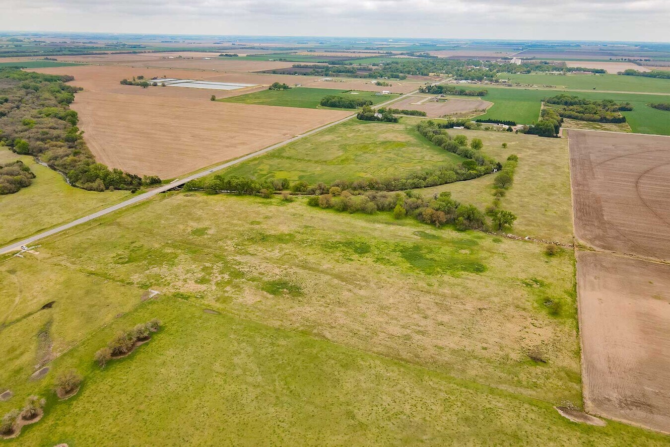 N 279th St, Mount Hope, KS 67108