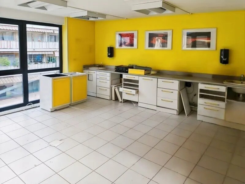 Flex in Menton for sale Building Photo- Image 1 of 18