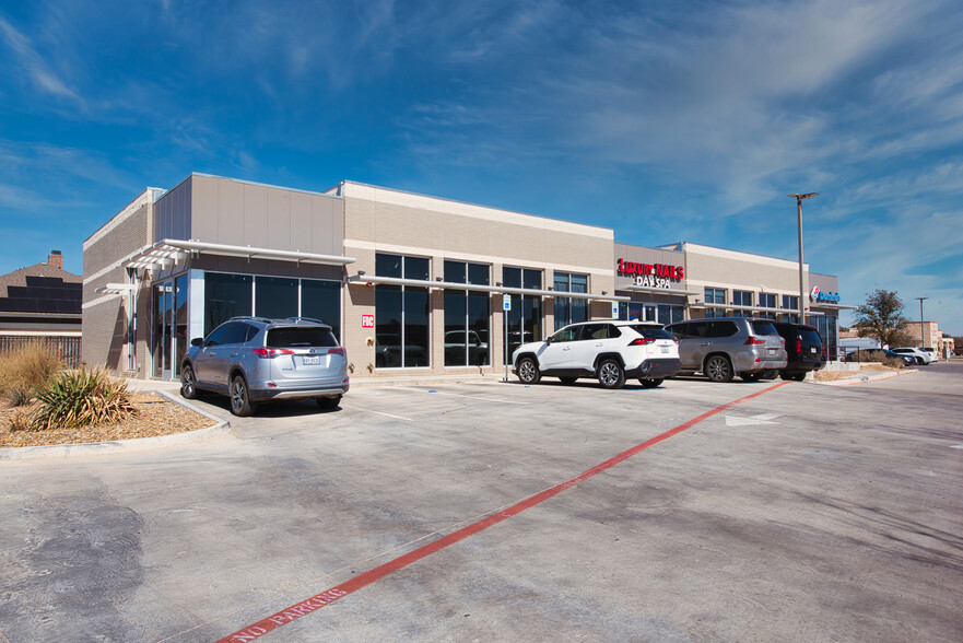 4700 Briarwood Ave, Midland, TX for lease - Building Photo - Image 3 of 4