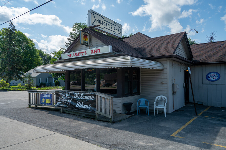 3663 Lapeer Rd, Port Huron, MI 48060 - Hillgers Bar | LoopNet