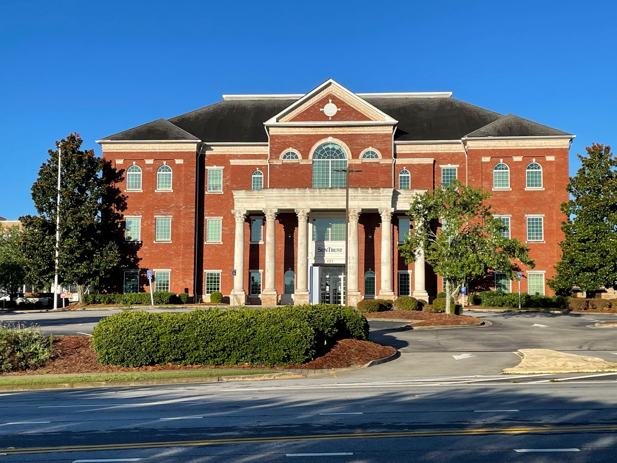 121 E E Butler Pky, Gainesville, GA for sale Building Photo- Image 1 of 1