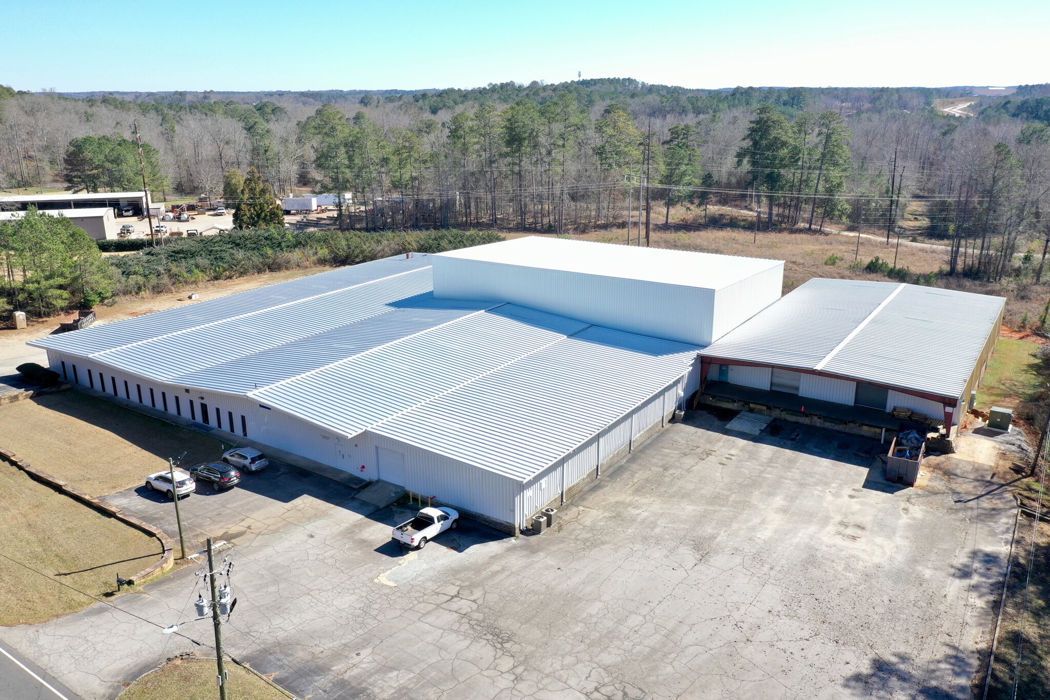 210 E Lukken Industrial Dr, Lagrange, GA for lease Building Photo- Image 1 of 28