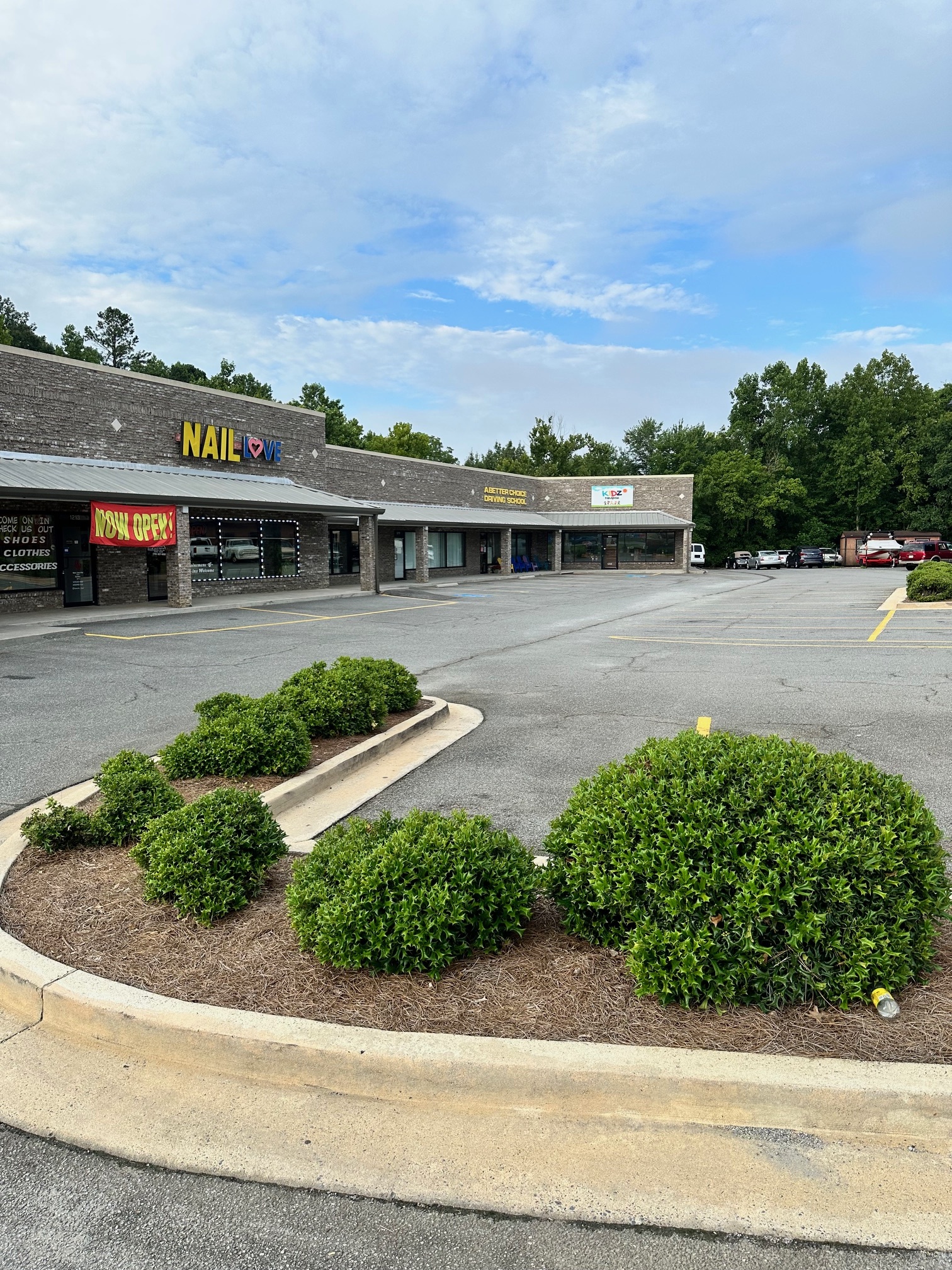 1211-1223 Joe Frank Harris Pky, Cartersville, GA for lease Building Photo- Image 1 of 8