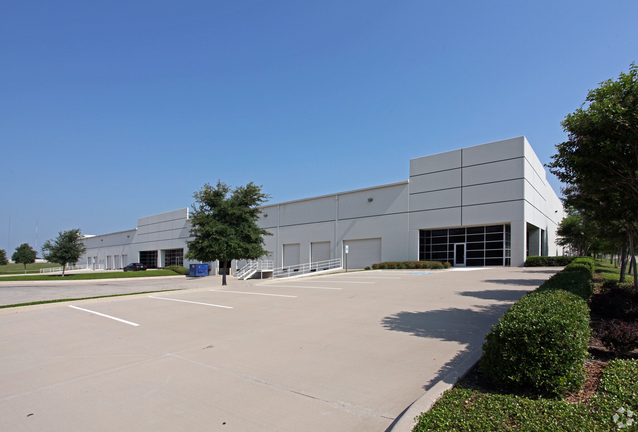 1520 Selene Dr, Carrollton, TX for sale Primary Photo- Image 1 of 1