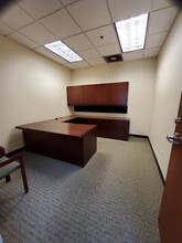 7700 W 79th St, Bridgeview, IL for lease Interior Photo- Image 2 of 7