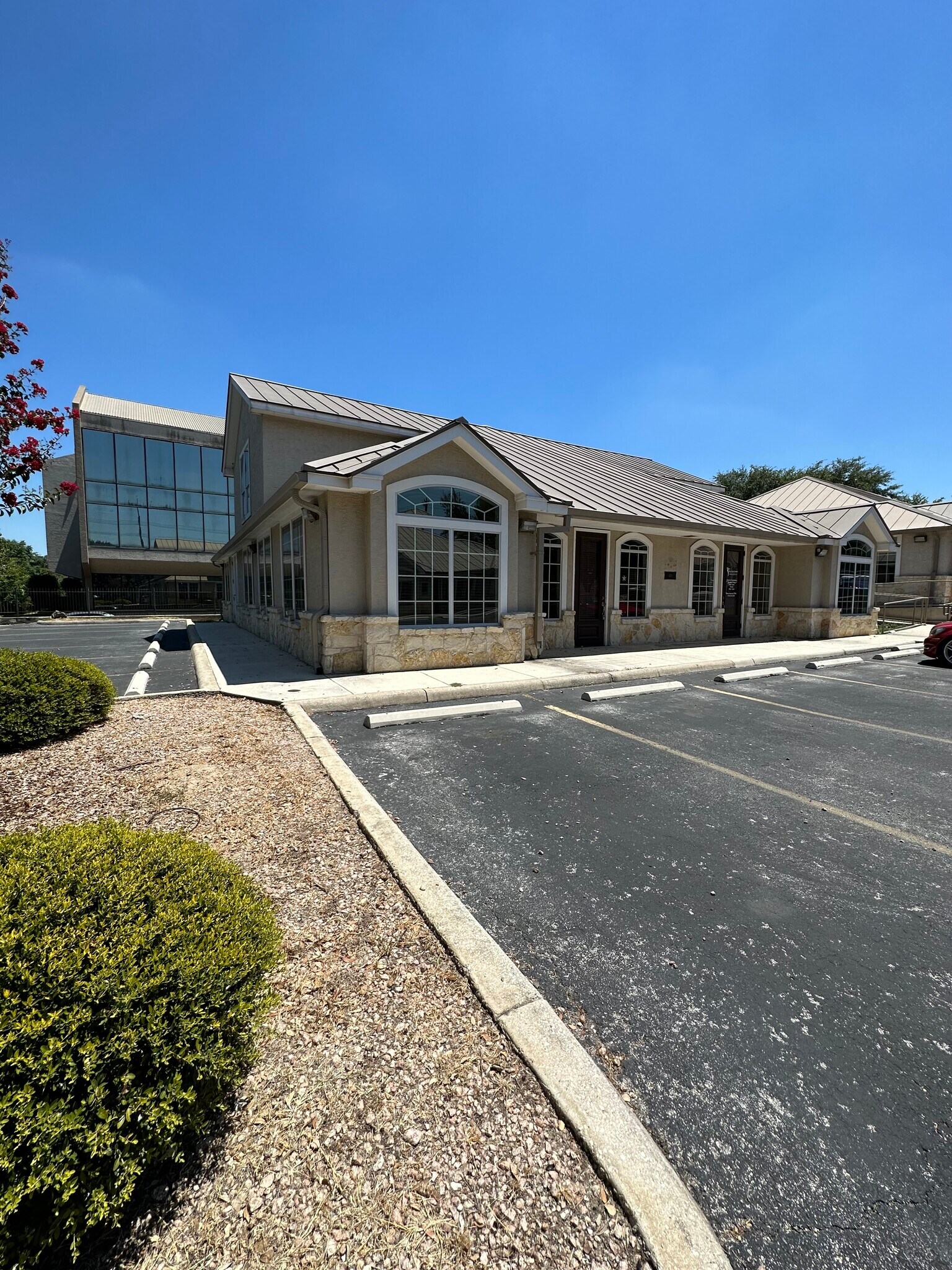 4230 Gardendale St, San Antonio, TX for sale Building Photo- Image 1 of 1