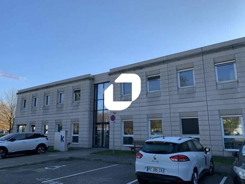 Office in Échirolles for lease - Building Photo - Image 3 of 13