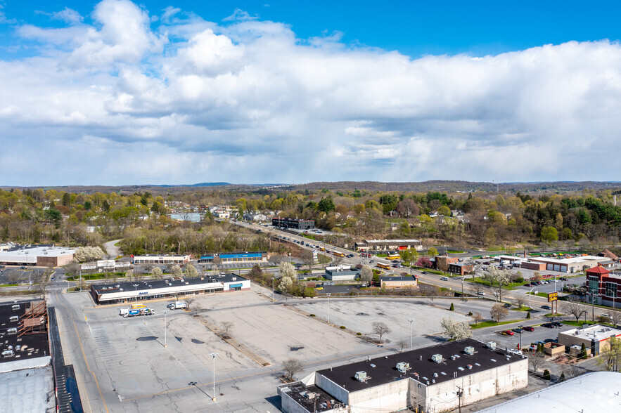 645 Dutchess Tpke, Poughkeepsie, NY for sale - Aerial - Image 3 of 5