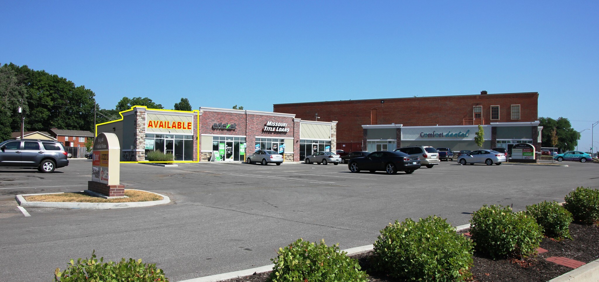 2510 NE Vivion Rd, Kansas City, MO, 64118 Retail Space For Lease