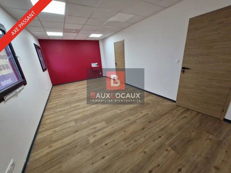 Office in Éguilles for lease - Interior Photo - Image 3 of 11