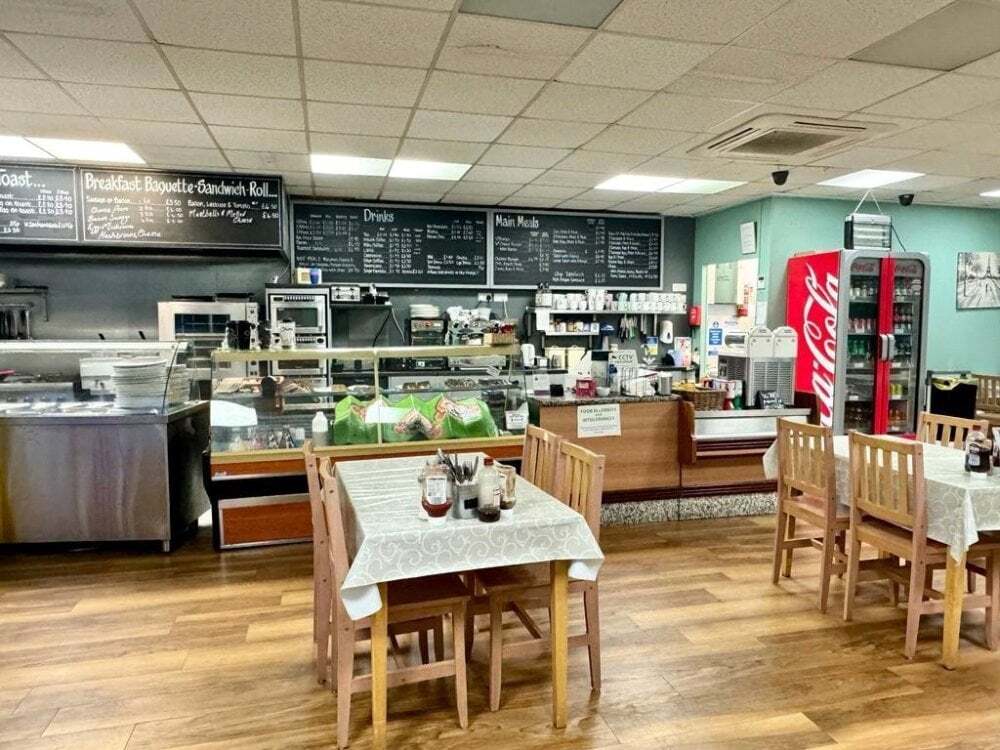 Station Crescent, Llandrindod Wells for lease Interior Photo- Image 1 of 7