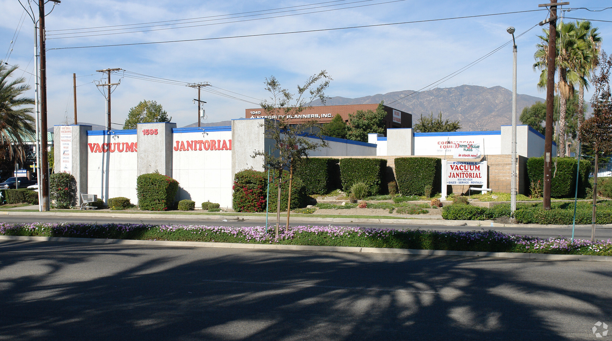 1595 W Foothill Blvd, Upland, CA for lease Primary Photo- Image 1 of 9