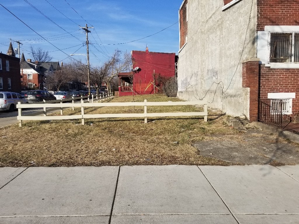 1323 W Erie Ave, Philadelphia, PA for sale Primary Photo- Image 1 of 1