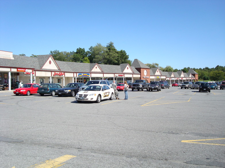 2208-2412 State Route 52, Pine Bush, NY for lease - Primary Photo - Image 1 of 16