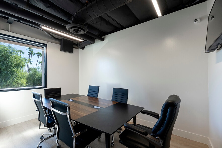 11111 N Scottsdale Rd, Scottsdale, AZ for sale - Building Photo - Image 3 of 7