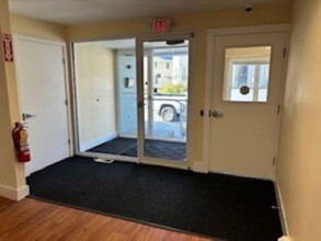 63 Hanover St, Lebanon, NH for lease Lobby- Image 1 of 25