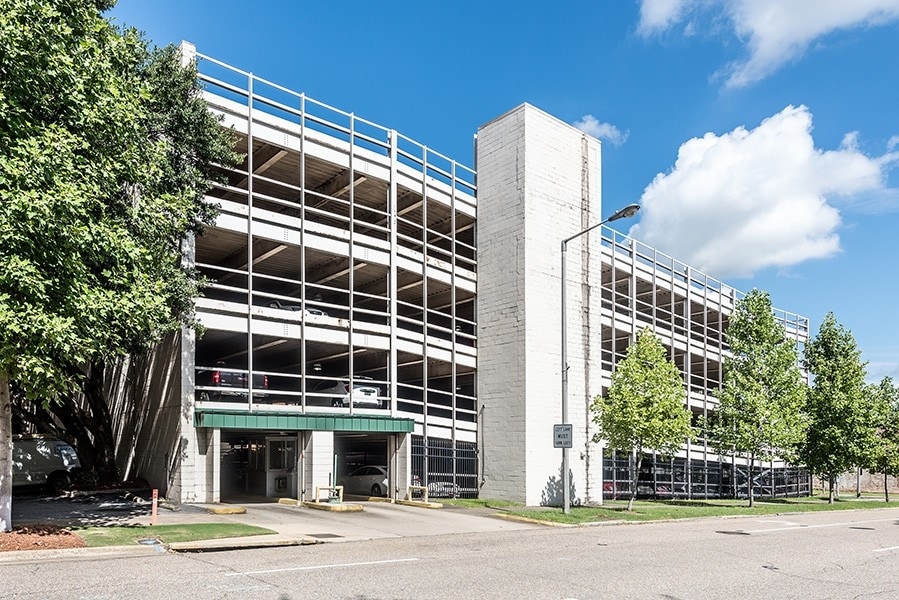 100 S Perry St, Montgomery, AL for sale Primary Photo- Image 1 of 1