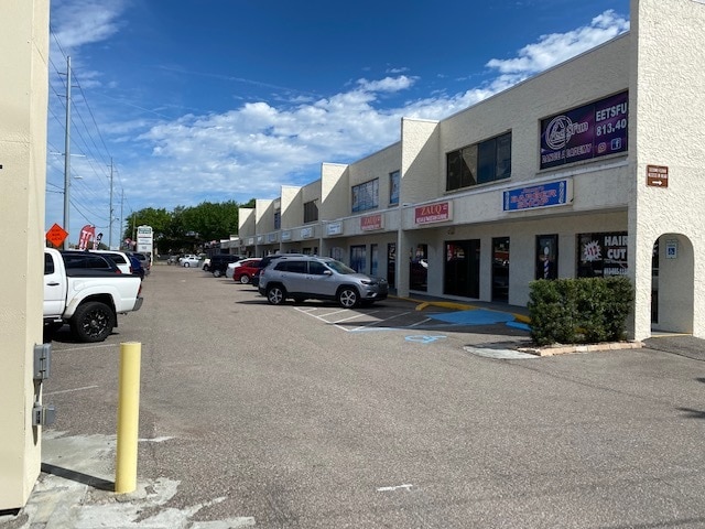 4030-4040 W Waters Ave, Tampa, FL for lease - Building Photo - Image 1 of 3