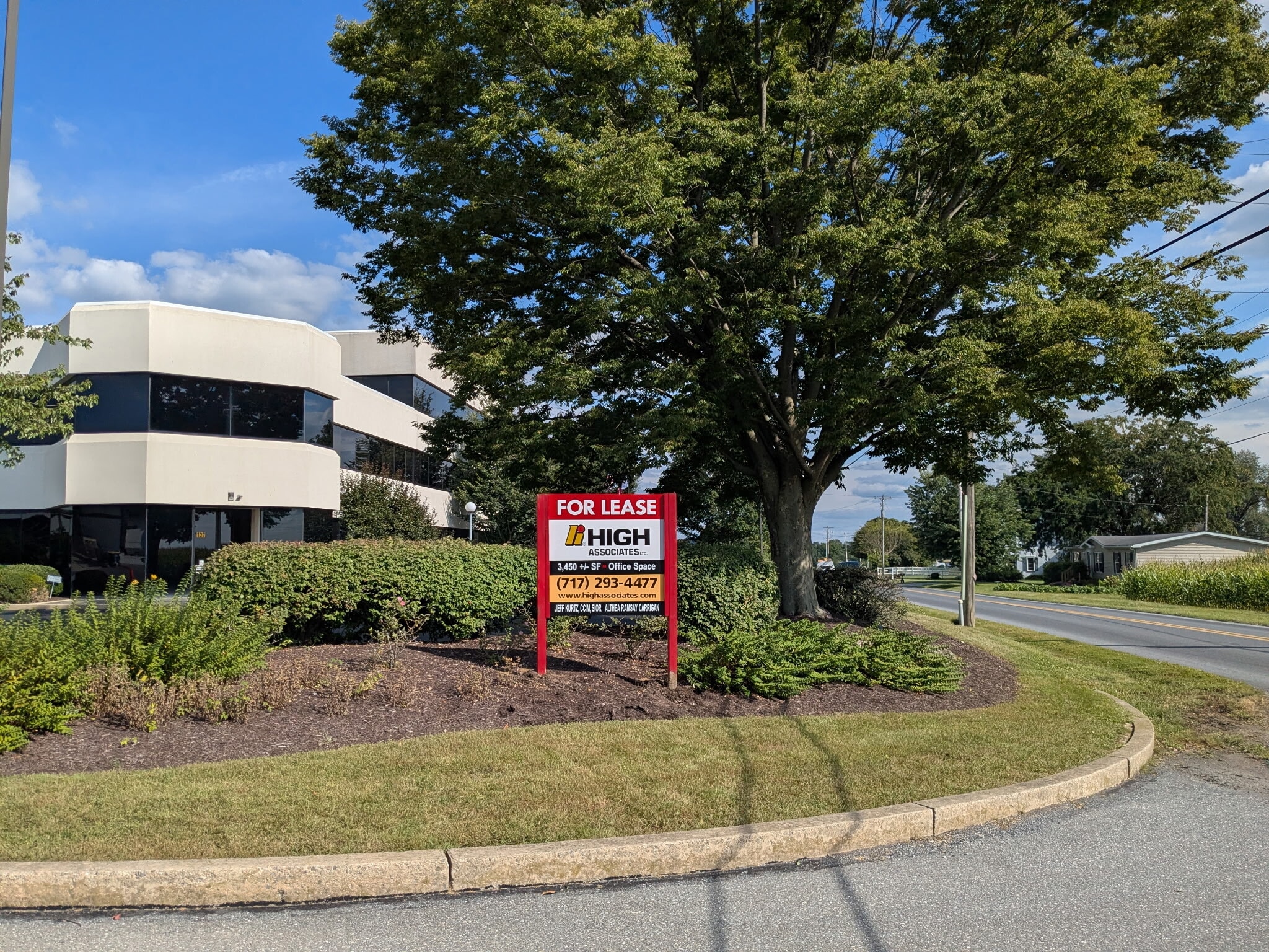 125 Peters Rd, New Holland, PA for lease Building Photo- Image 1 of 9