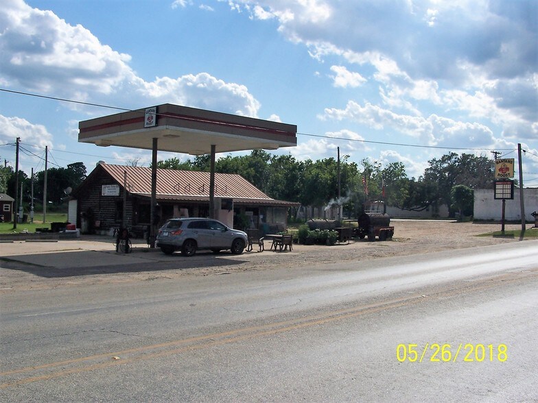 106 E Highway 87, Smiley, TX 78159 Retail for Sale