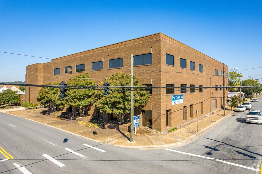 1200 W 3rd St, Little Rock, AR for sale - Building Photo - Image 3 of 6