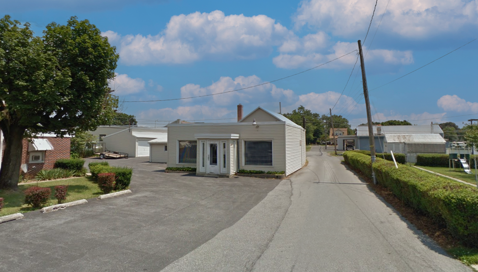 654 W. Main Street, Palmyra, PA for sale - Primary Photo - Image 1 of 1