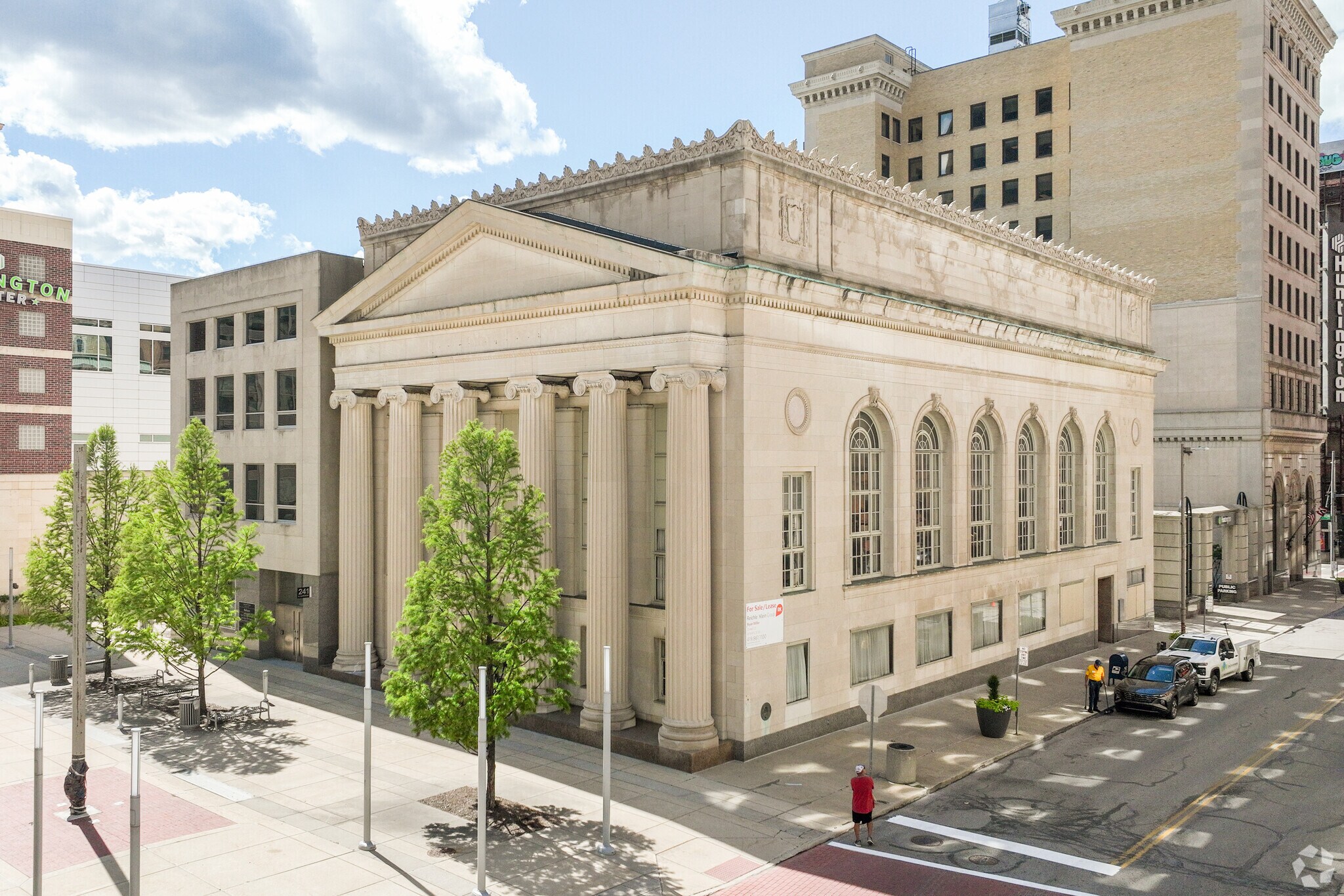245 N Superior St, Toledo, OH for lease Primary Photo- Image 1 of 6