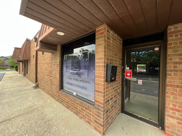 9957-9959 S Roberts Rd, Palos Hills, IL for lease - Building Photo - Image 2 of 25