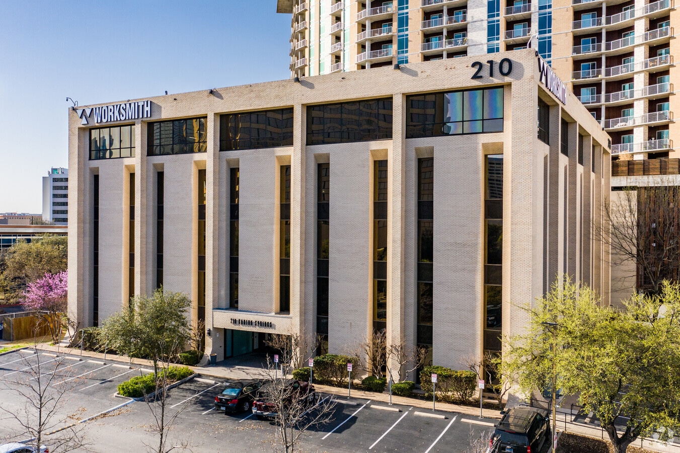 210 Barton Springs Rd, Austin, TX 78704 - Lakeshore Tower | LoopNet