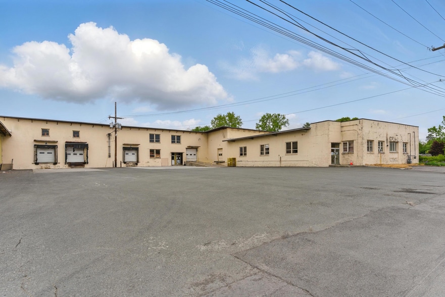 16 Commercial Ave, Albany, NY for sale - Building Photo - Image 2 of 25