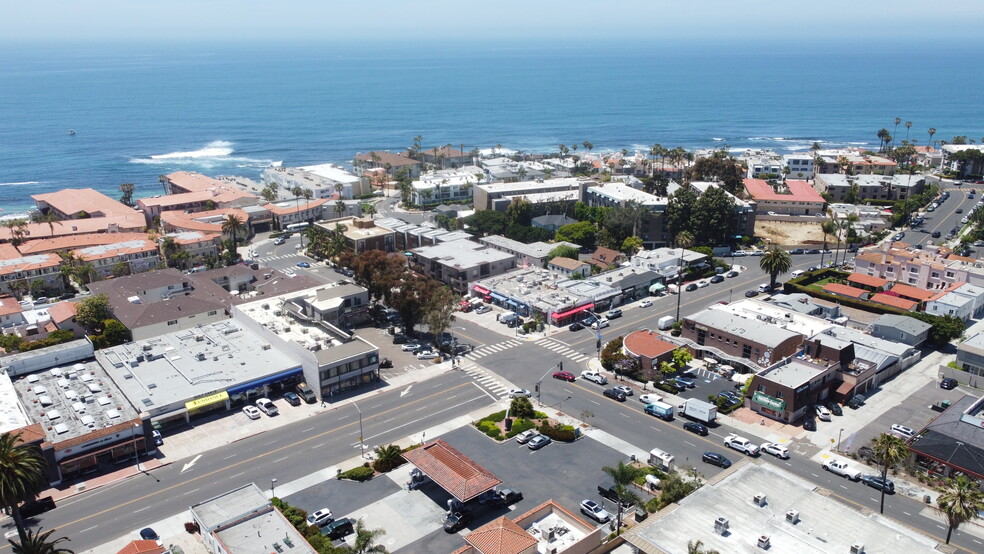 7470-7500 La Jolla Blvd, La Jolla, CA for lease - Building Photo - Image 3 of 7