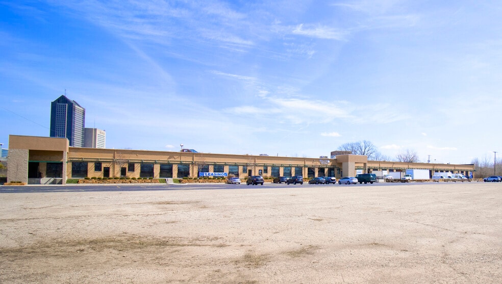371-528 Maier Pl, Columbus, OH for lease - Building Photo - Image 3 of 13